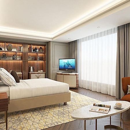 Sheraton Бішкек Екстер'єр фото