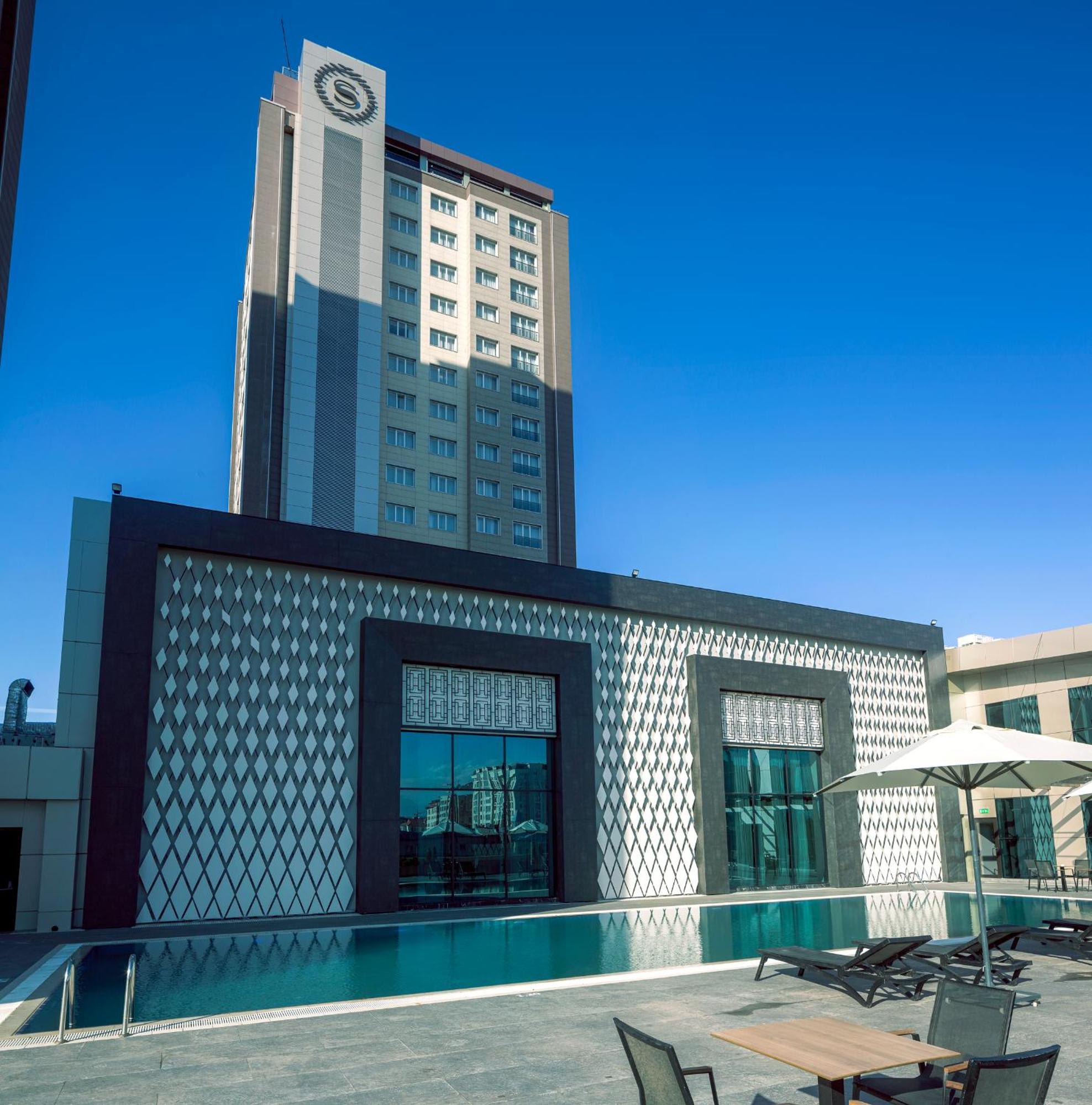 Sheraton Бішкек Екстер'єр фото
